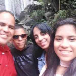 Meet your Posher, Yazmin